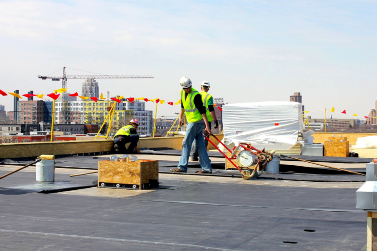 Warning Signs That It S Time To Replace Your Commercial Roof