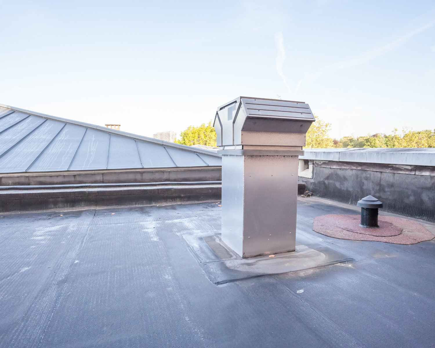 Commercial Roof Management: The Benefits of Maintaining Your Commercial Roof