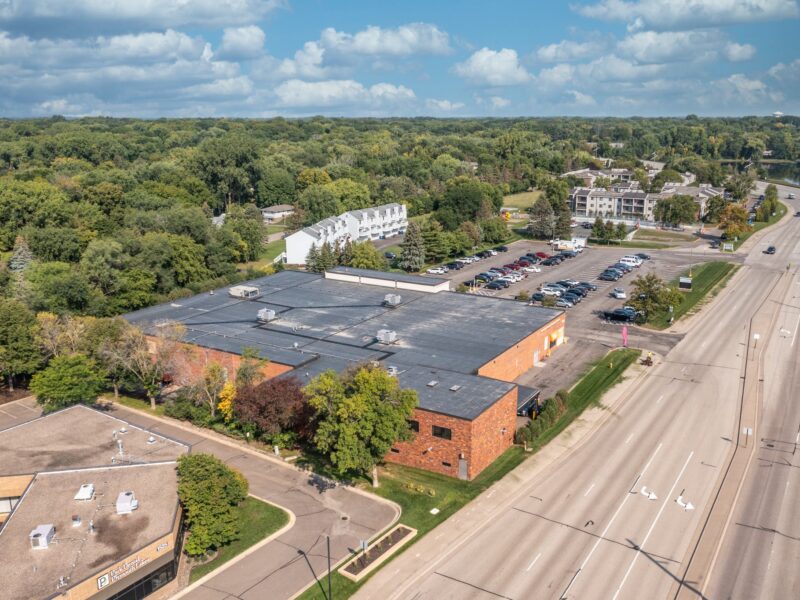 The Advantages of Flat Roofs for Commercial Buildings