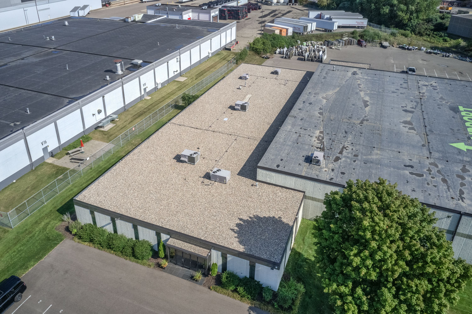 5 Red Flags That Mean Commercial Roof Replacement Is Due in the Twin Cities